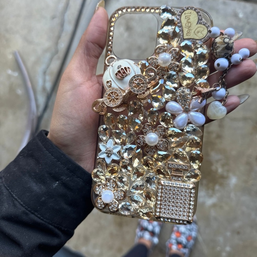 iFiLOVE Bling Case,Women 3D Luxury Sparkle Glitter Diamond Crystal 13 Pro Max